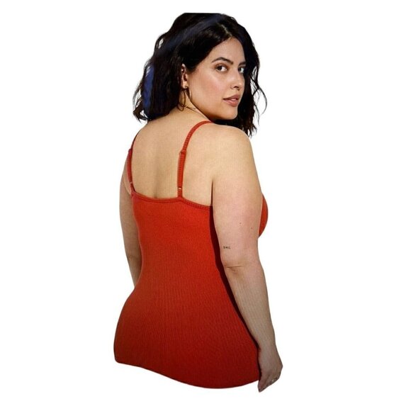 Women's Torrid 3, 3X, 22-24 Cross Front Tank Top, Shirt, Firewhirl, Brick Color - Picture 3 of 5